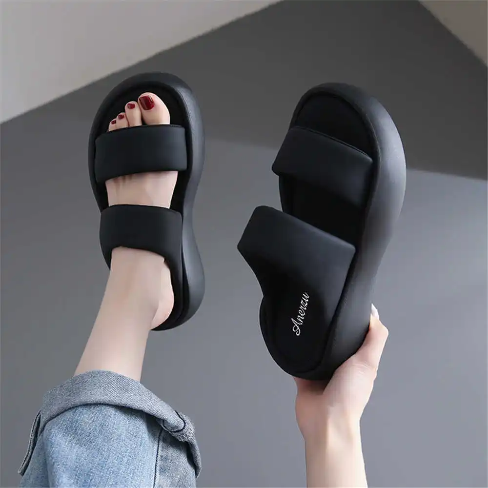Size 39 Strips Summer Shoes Sa - Different Aquatic Sports recension och pris